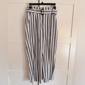 Romeo and Juliet Striped Pants with belt size Medium